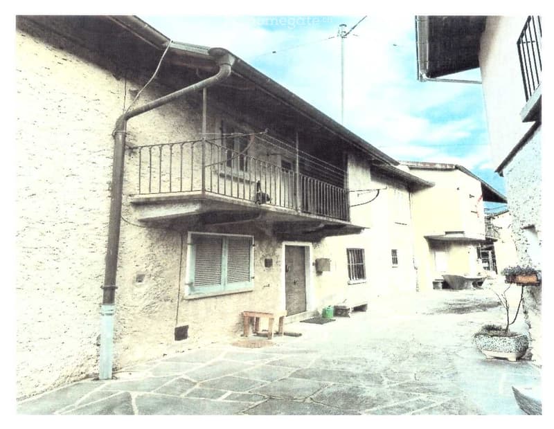 Vendesi casa uni/bifamigliare (3)