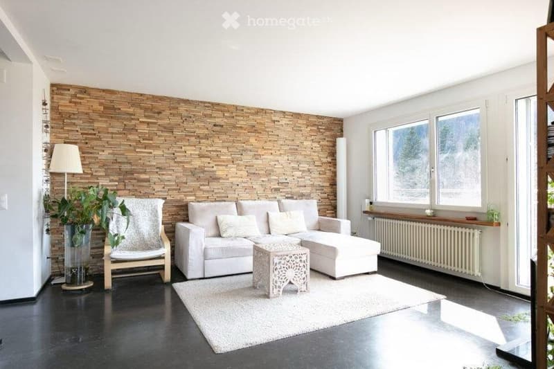 Charming exterior, modern interior MFH with a wide view (1)