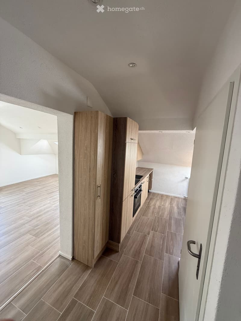 2.5-Zimmer-Dachwohnung in Rickenbach zu vermieten (1)