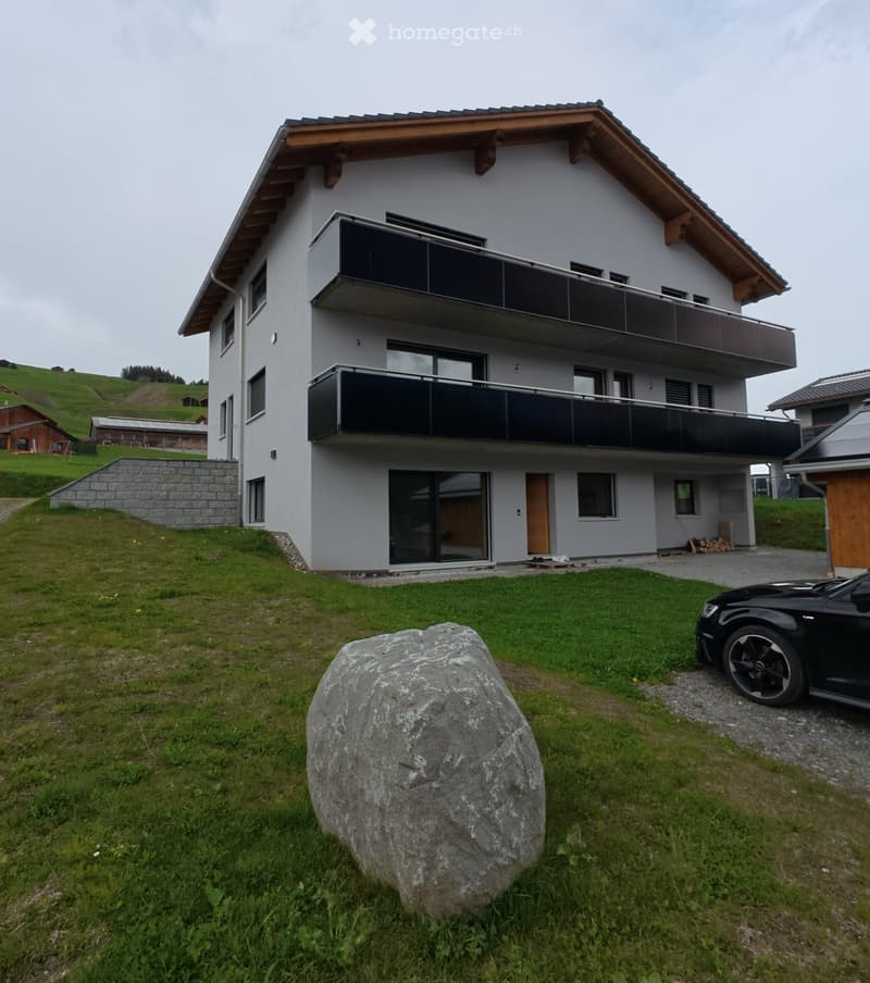 Neue 2.5 Zimmerwohnung in 7148 Lumbrein (Val Lumnezia) (1)