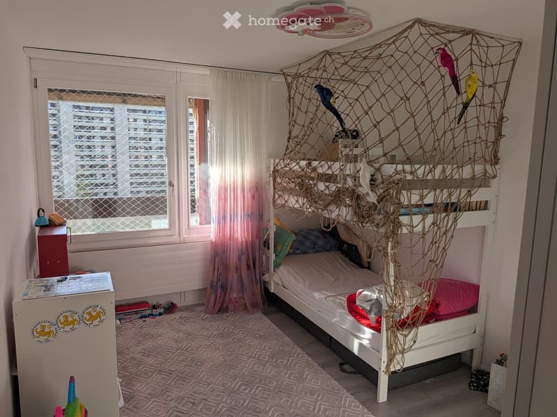 Appartement de 4½ pièces sans barrières. Vente ou échange possible (5)