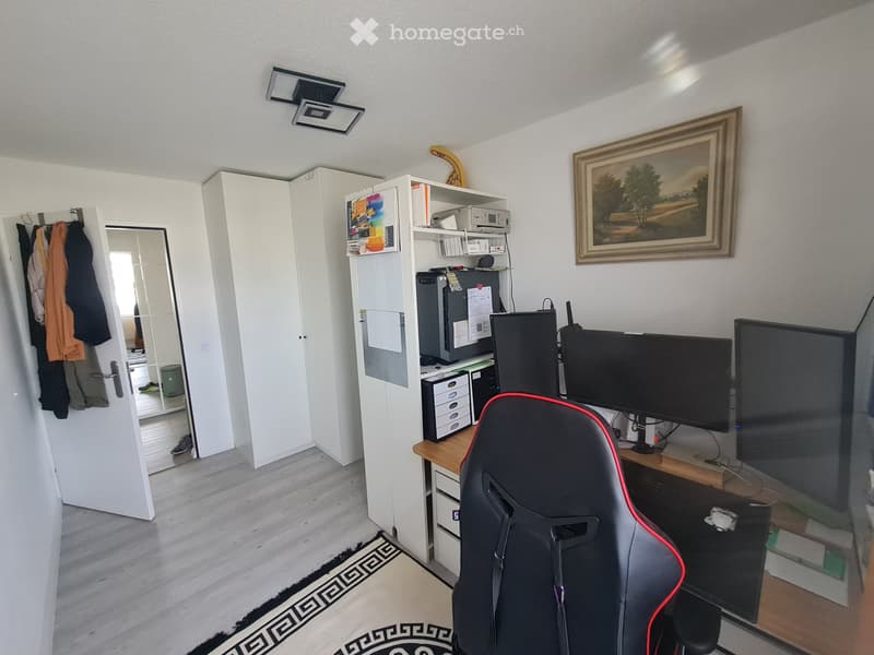 Appartement de 4½ pièces sans barrières. Vente ou échange possible (6)