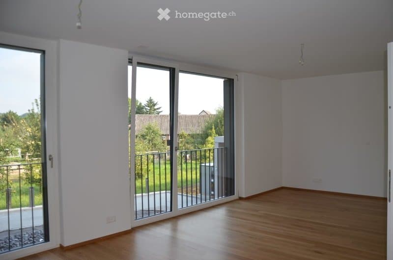 Moderne und grosszügige 4.5-Zimmerwohnung im Erdgeschoss (4)