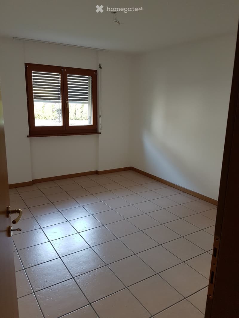 Rivera - affittiamo appartamento 3.5 locali al pt. (5)