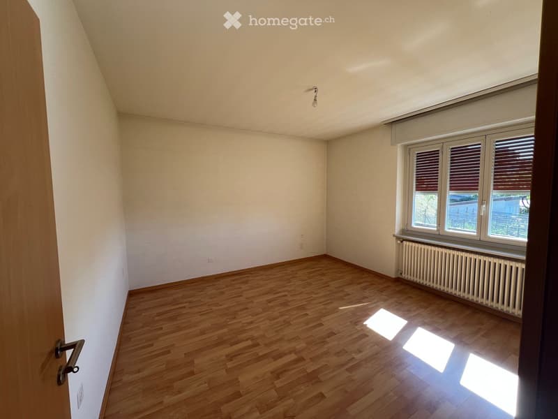 Appartamento 4.5 locali in casa bifamiliare con giardino (5)