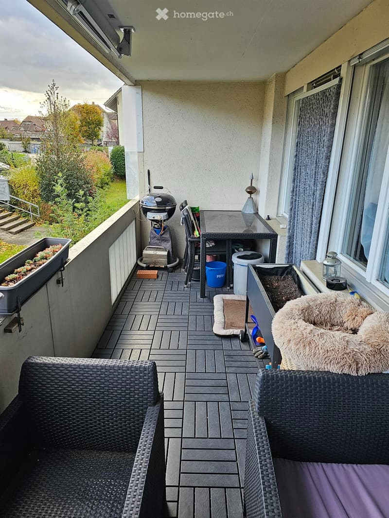 Schöne, ruhige 4,5 Zimmerwohnung mit Balkon (3)