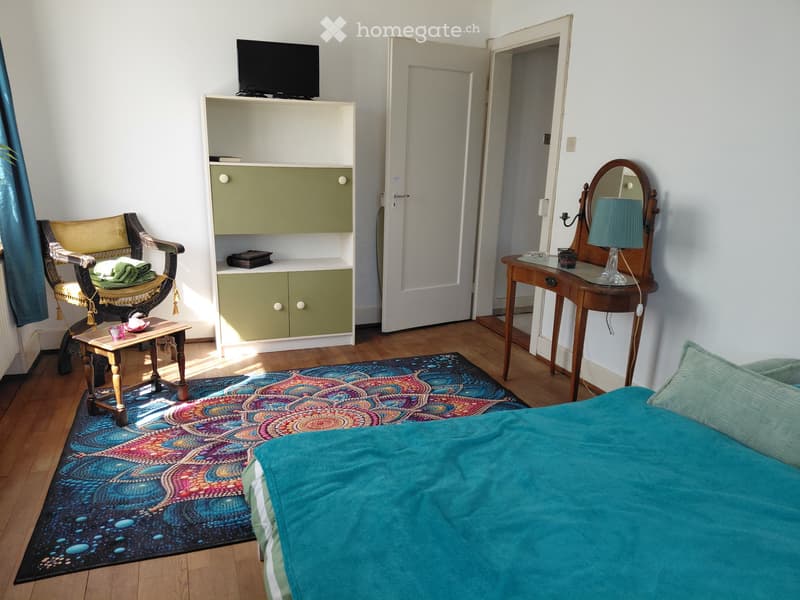 2 grosse WG Zimmer in charmanten alten haus zu vermieten (4)