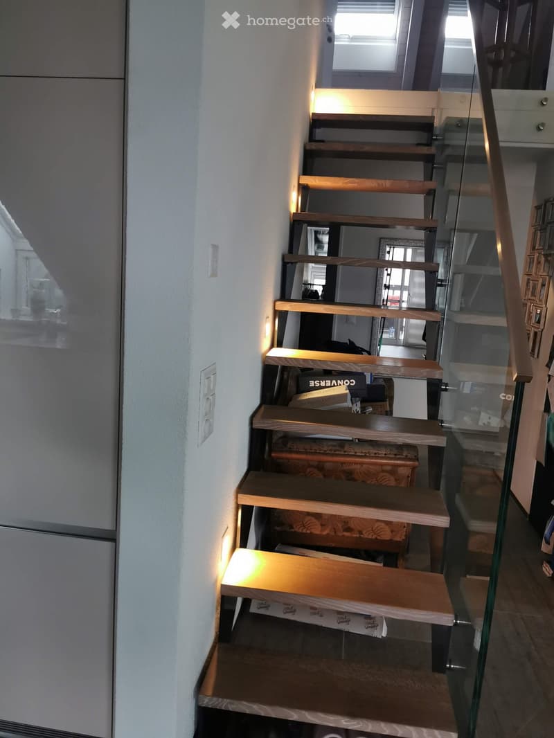 5 ½ Zimmer Duplex Wohnung 176m2  Eigentumsstandard (2)