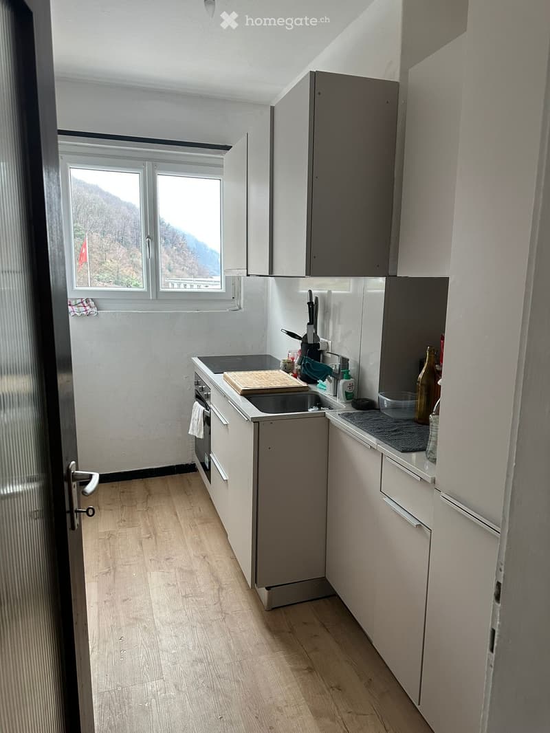 Subentro in 3.5 locali all'ultimo piano con terrazzo (4)
