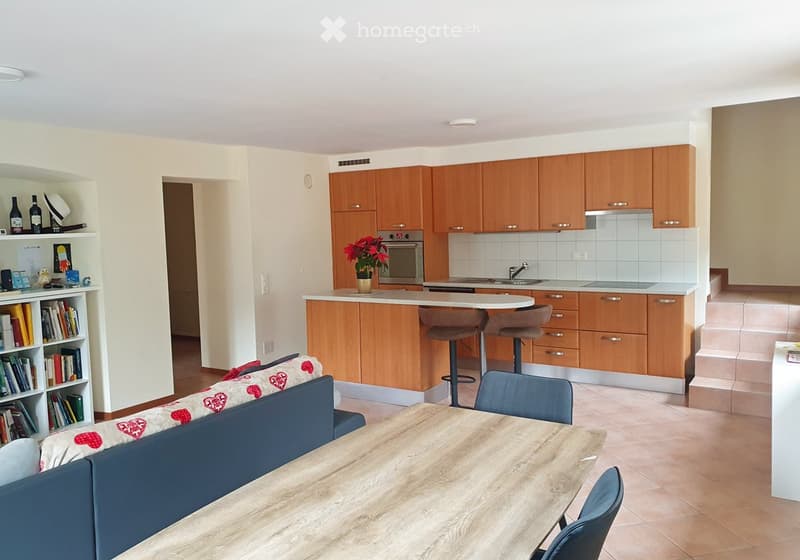 Cercasi subentrante 3.5 locali a Grono (2)