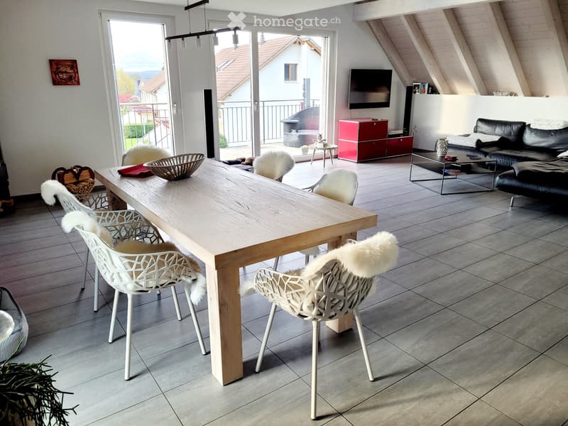 Ruhig gelegene Dachmaisonette mit unverbaubarer Weitsicht (3)