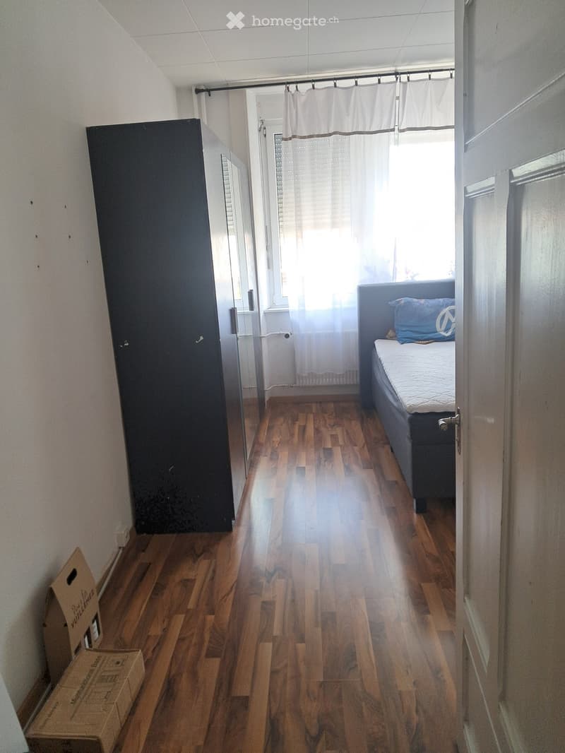 A Louer 3.5 pièces cuisine agencé avec Balcon (3)