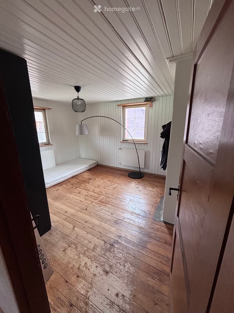WG-Zimmer in altem Bauernhaus in Rüti ZH (2)