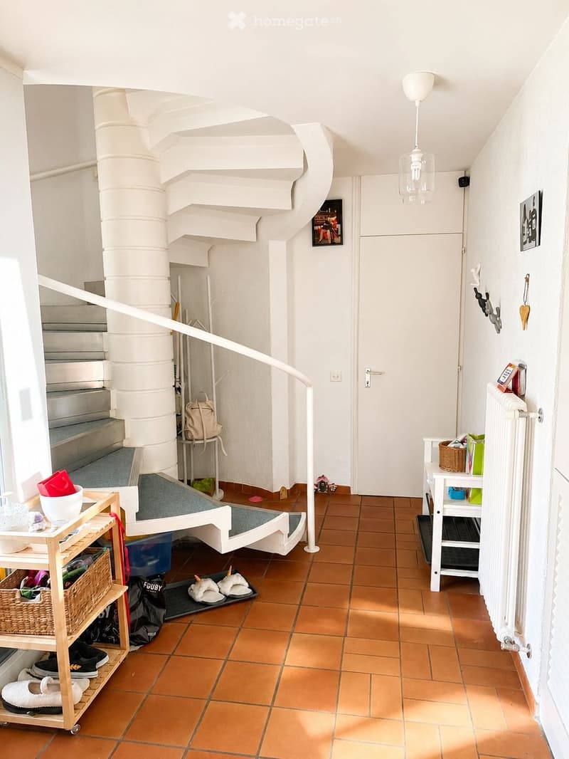 Villetta indipendente ampio giardino a Vezia  Subentrante (10)