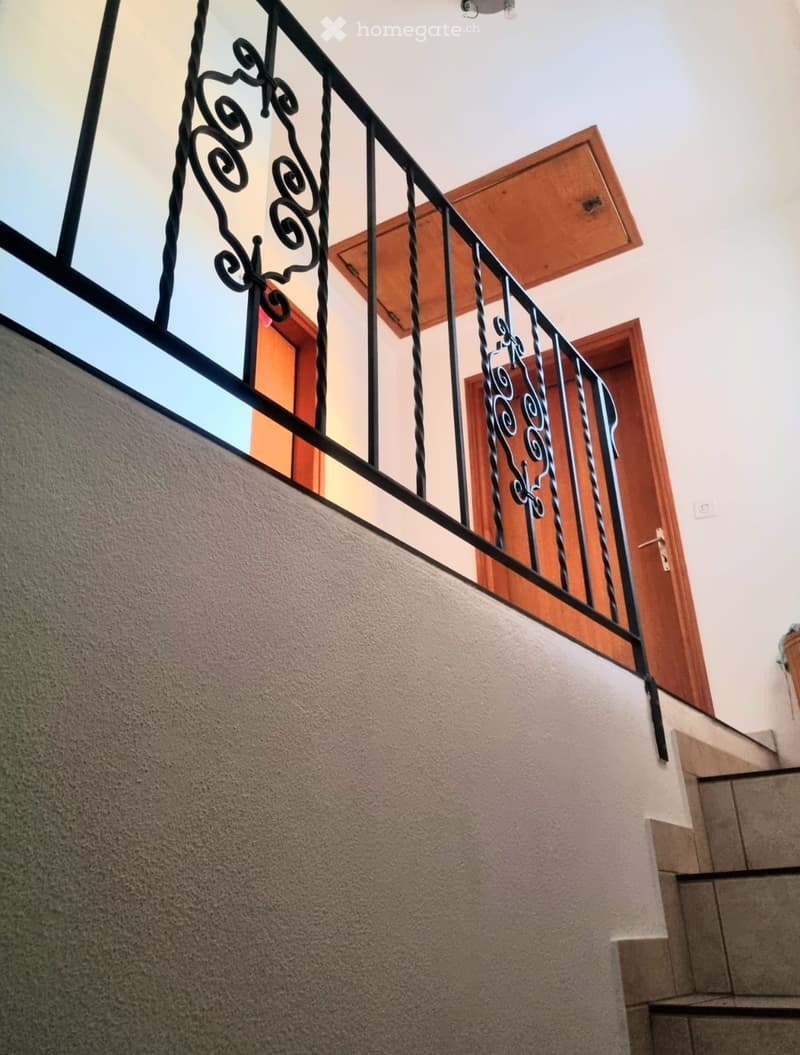 VENDESI CASA UNIFAMILIARE A Giubiasco (5)