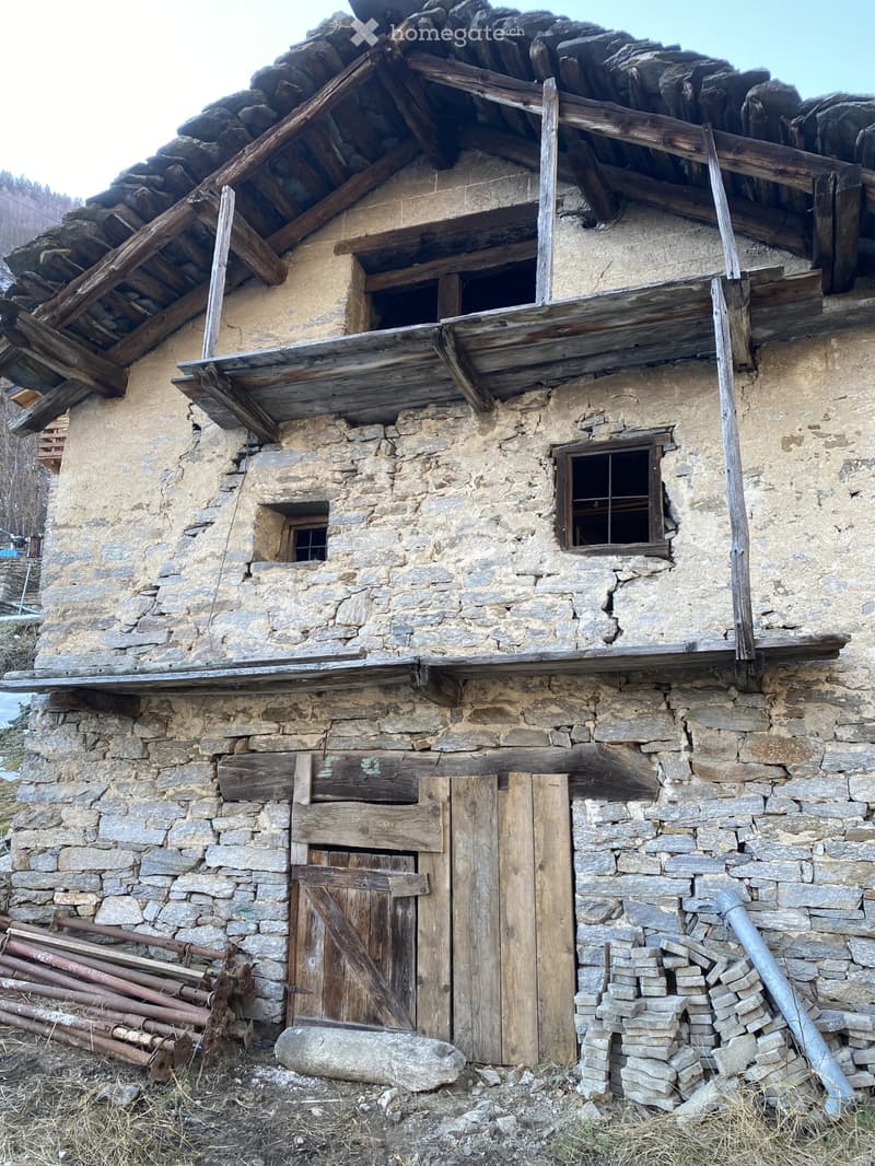 RUSTICO (2)
