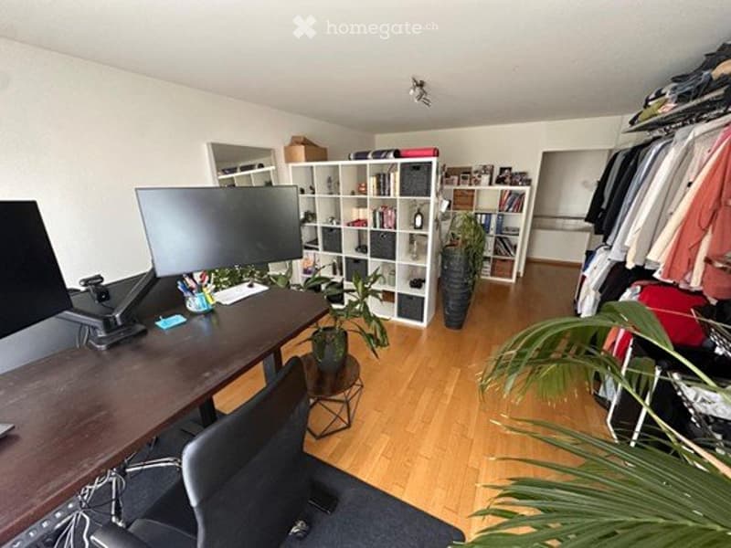 Möblierte 3.5-Zimmer-Maisonettewohnung zur Zwischenmiete (3)