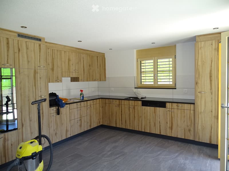 Neue, moderne 4.5ZimmerErdgeschosswohnung zu vermieten (4)