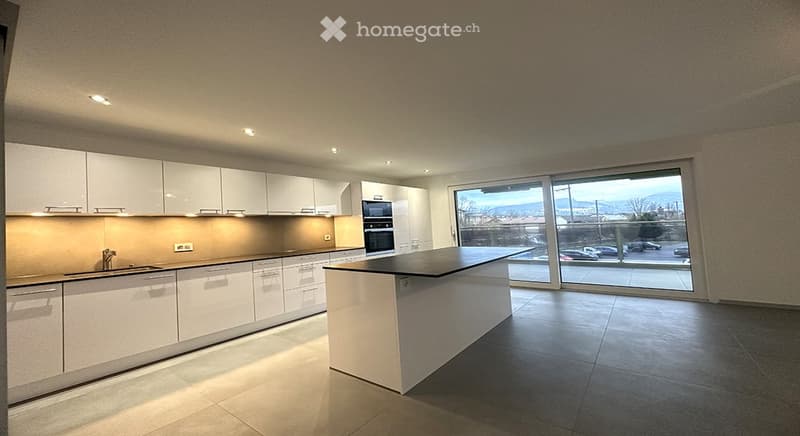 Delémont- Appartement en attique de 170 m2, Confort, moderne (2)