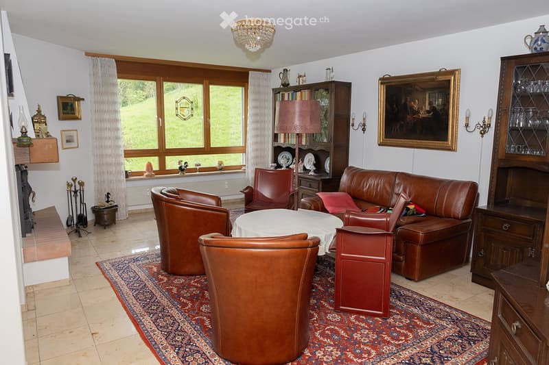 3.5-Zimmer-Eigentumswohnung mit Grünsicht & Bastelraum (5)