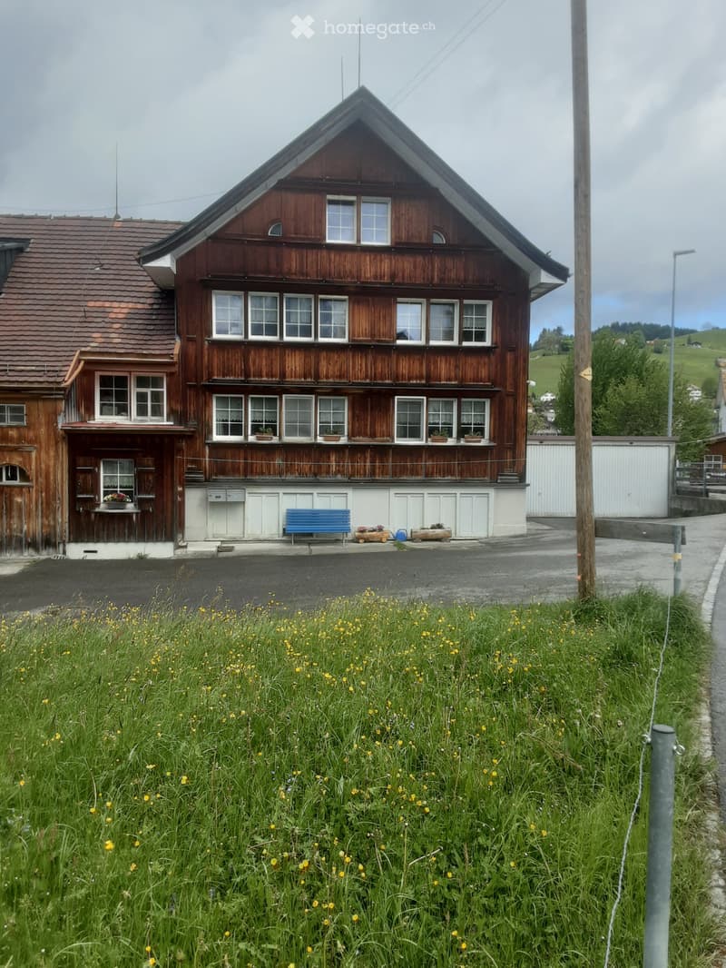 Zweieinhalbzimmer Wohnung in Appenzeller-Bauernhaus (1)