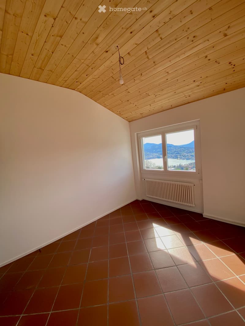 VIGANELLO ALTO  APPARTAMENTO CON STRAORDINARIA VISTA LAGO (4)