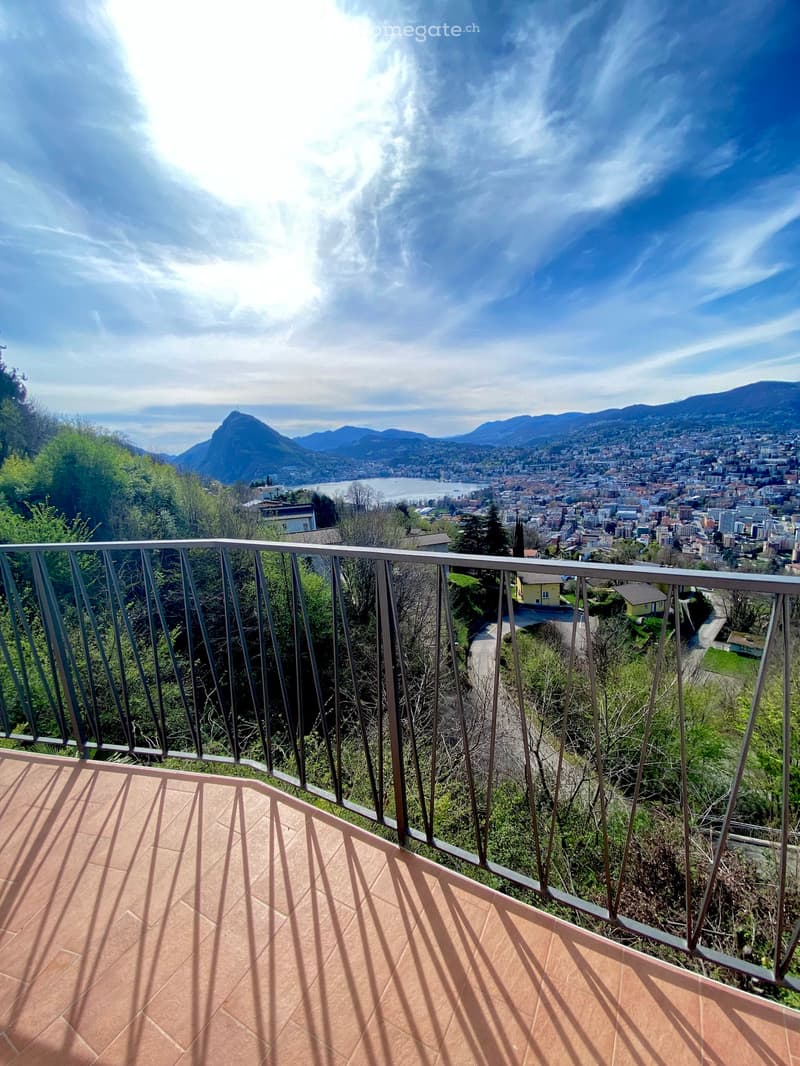 VIGANELLO ALTO  APPARTAMENTO CON STRAORDINARIA VISTA LAGO (8)