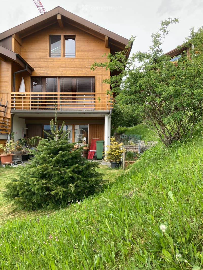 Reiheneckhaus 5.5 Zimmer in Sigriswil (1)