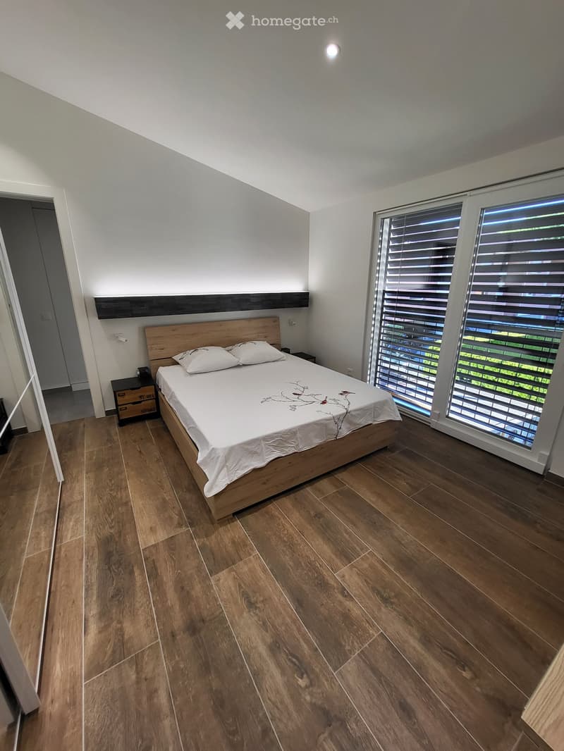 Villa, composta da 3ppp, 12 locali, garage e accessori (6)