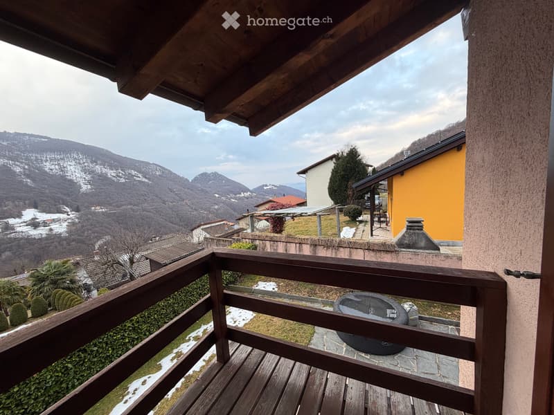 Ampia casa 5.5 locali con giardino privato e posteggi (3)