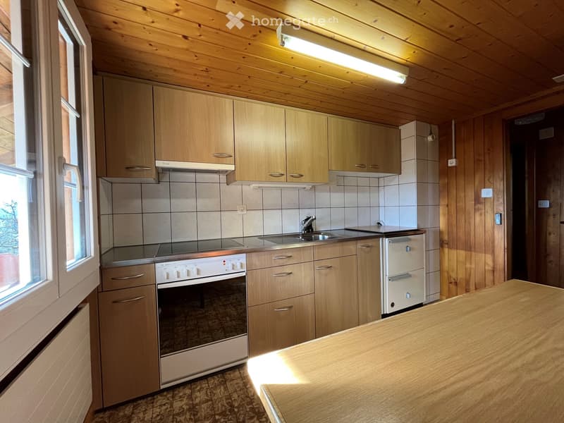 3-Zimmer Stöckli Wohnung mit schöner Aussicht (2)