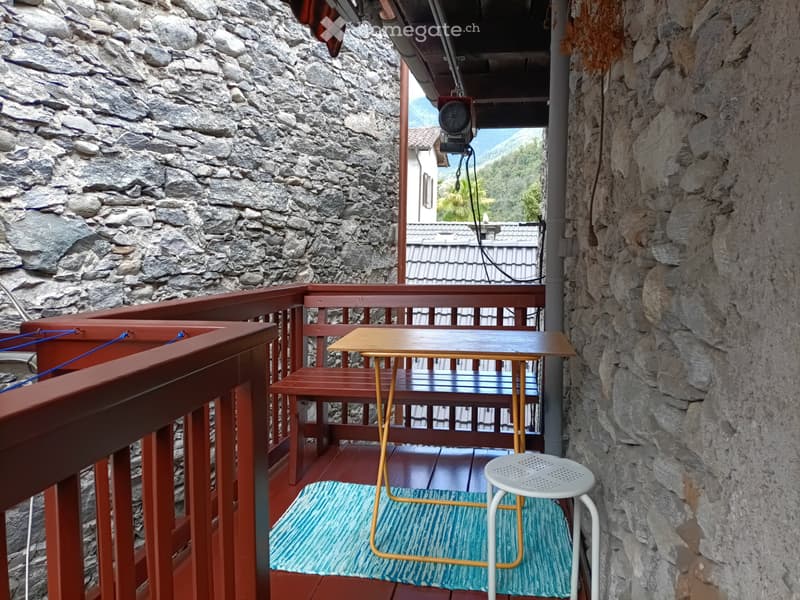 Appartamento arredato 2 locale con balcone e a.c. per 4 mesi (3)