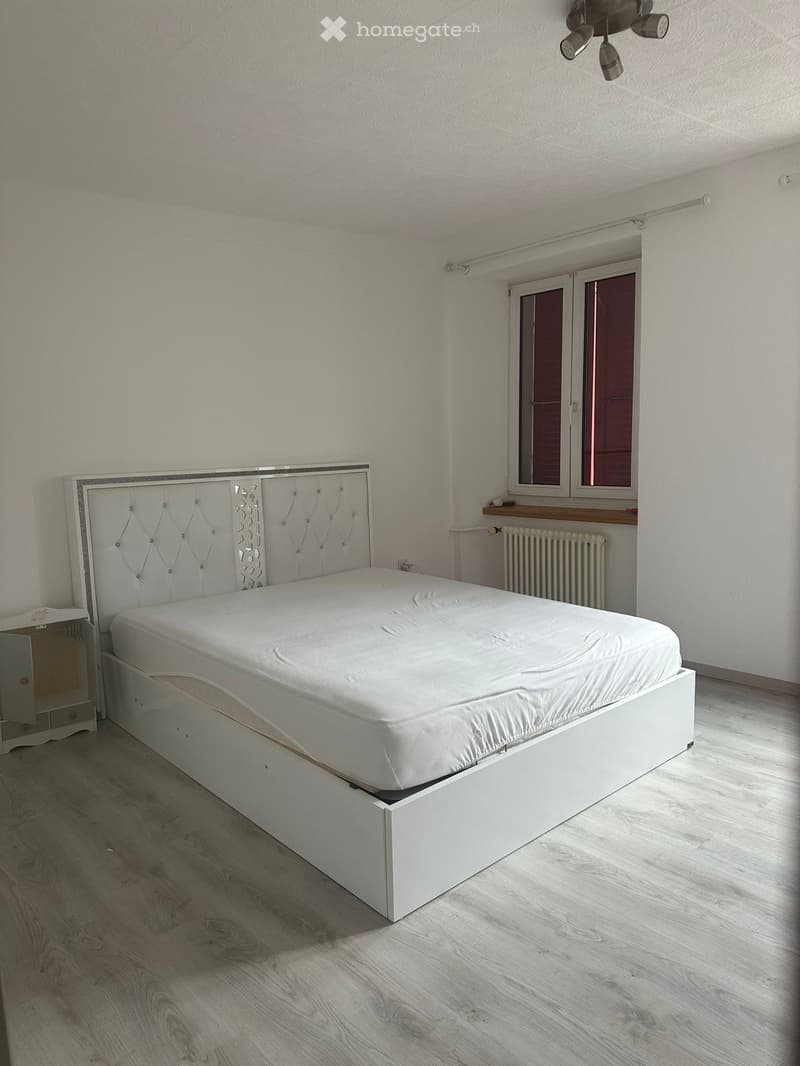 Recherche de repreneur  Appartement 4.5 pièces, 2ème étage (3)