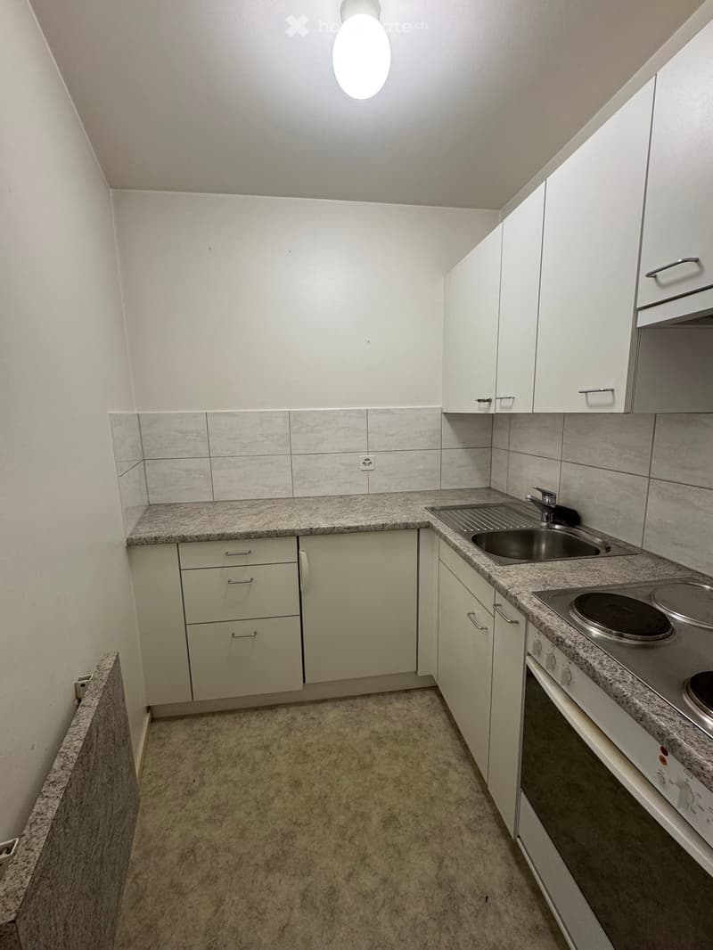 Kurzzeit Vermietung Studio Wettsteinplatz Basel. (2)