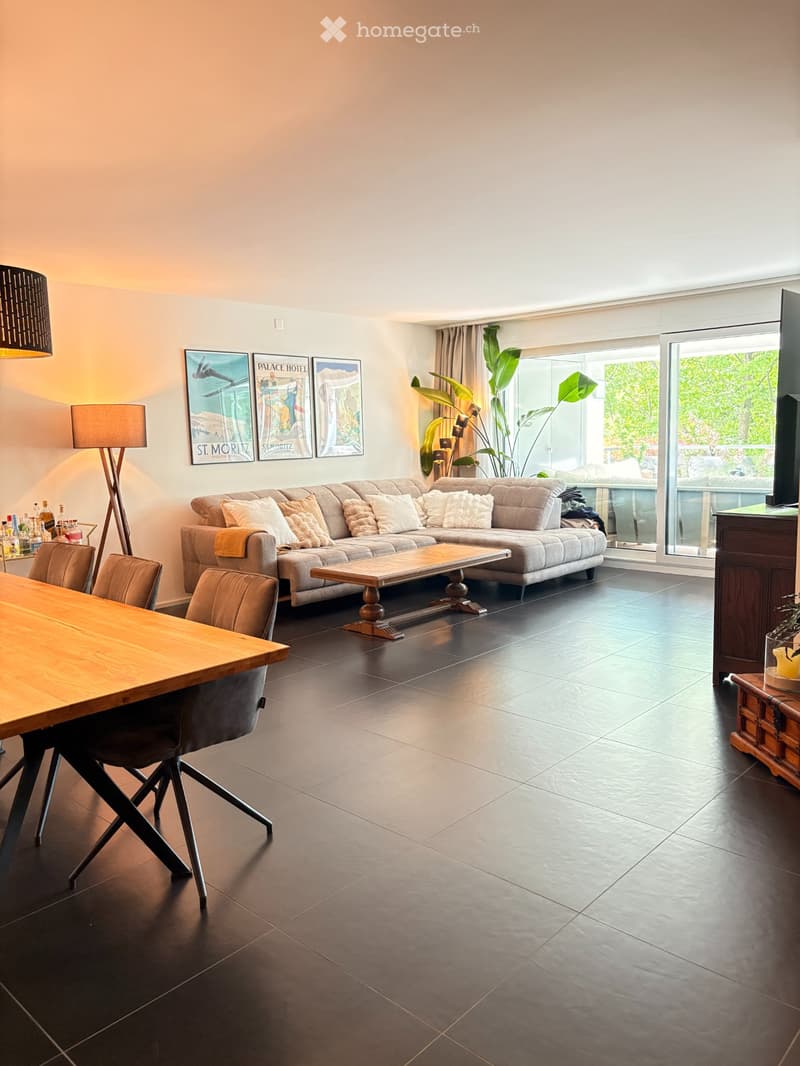 Befristet, möbliert: Grosse 3.5-Zimmer-Wohnung in Greifensee (3)