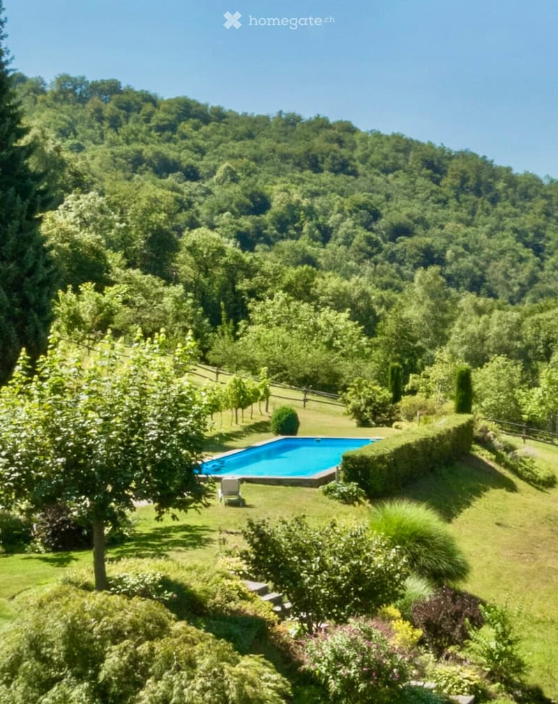 Villa di charme di 10 locali con grande piscina su 8747 m2 (2)