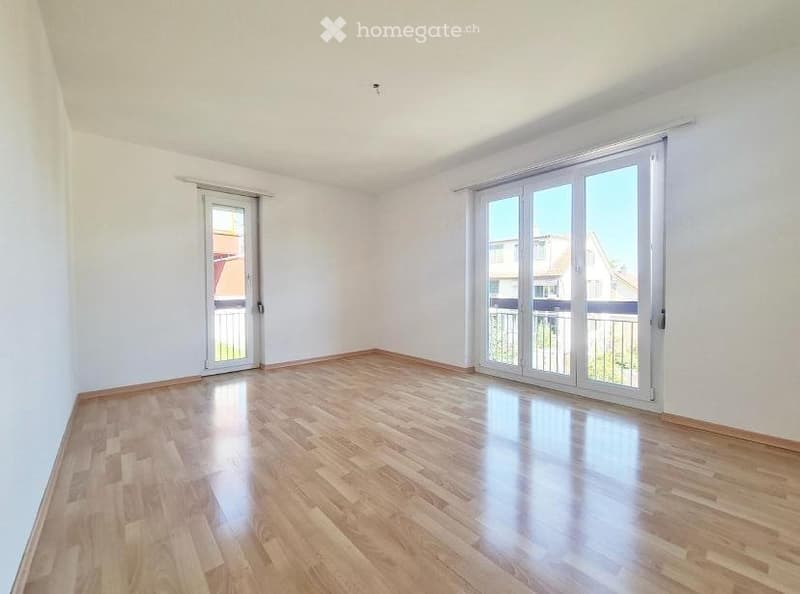 See- und Bergsicht, grossem Balkon und Einzelgarage (5)