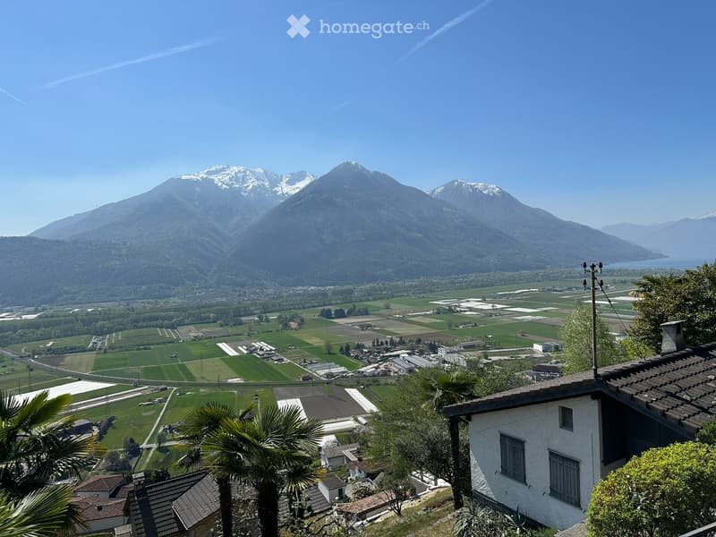Einfamilienhaus/Ferienhaus sonnig gelegen mit Top-Aussicht. (1)