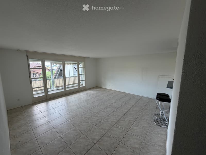 Schöne 4.5 Zimmer Wohnung (5)