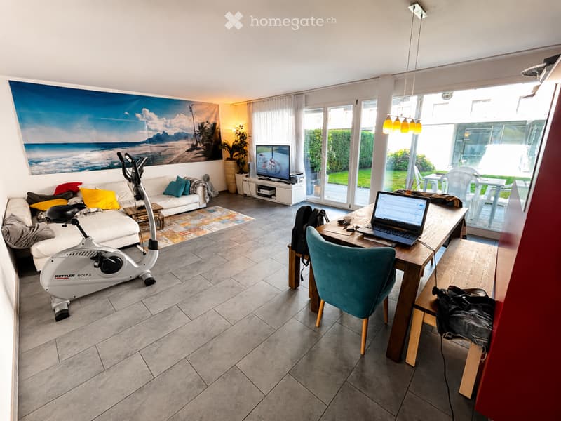 Exklusive Wohnung mit Sitzplatz (1)