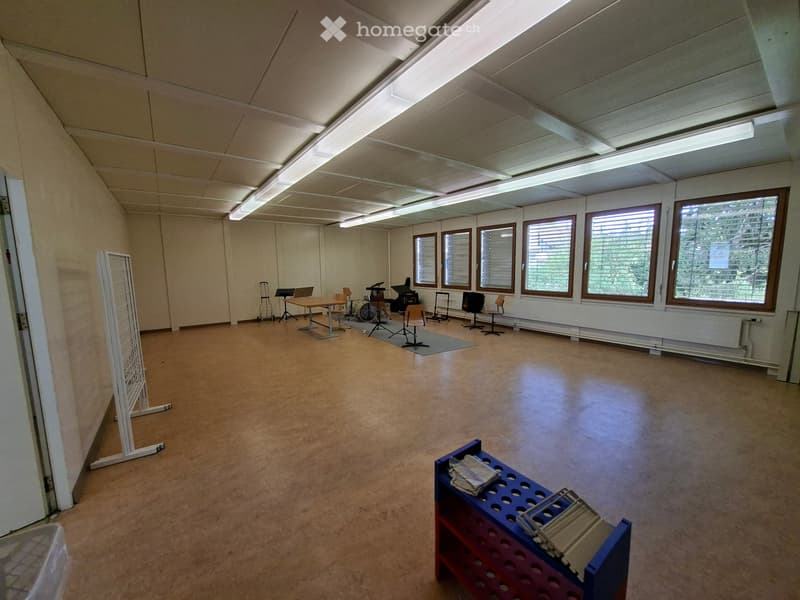 ehem. Kindergartenpavillon 29x10m zu Unkostenbeitrag (3)