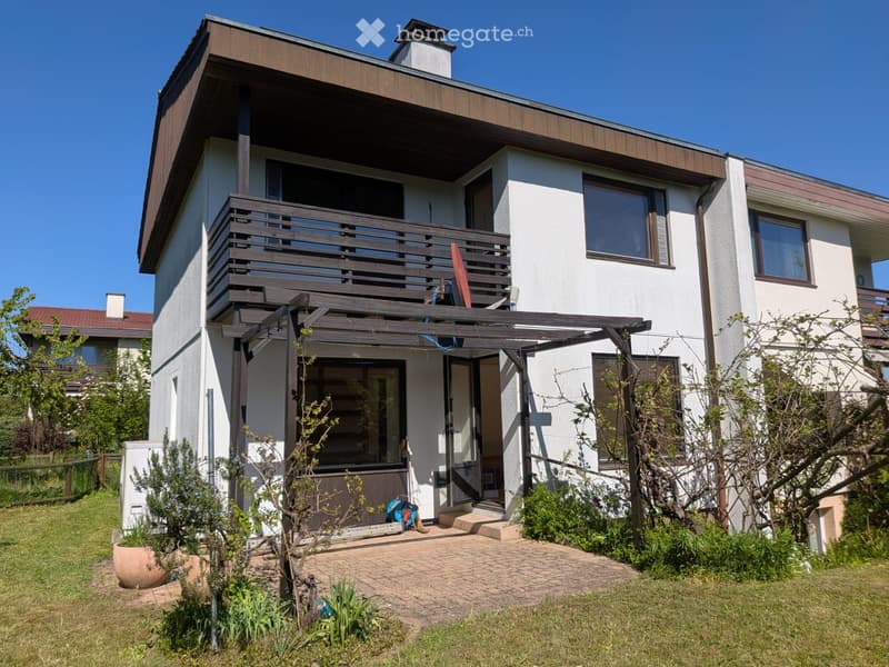 Haus in Glattfelden Nähe Zürich mit Garten (1)
