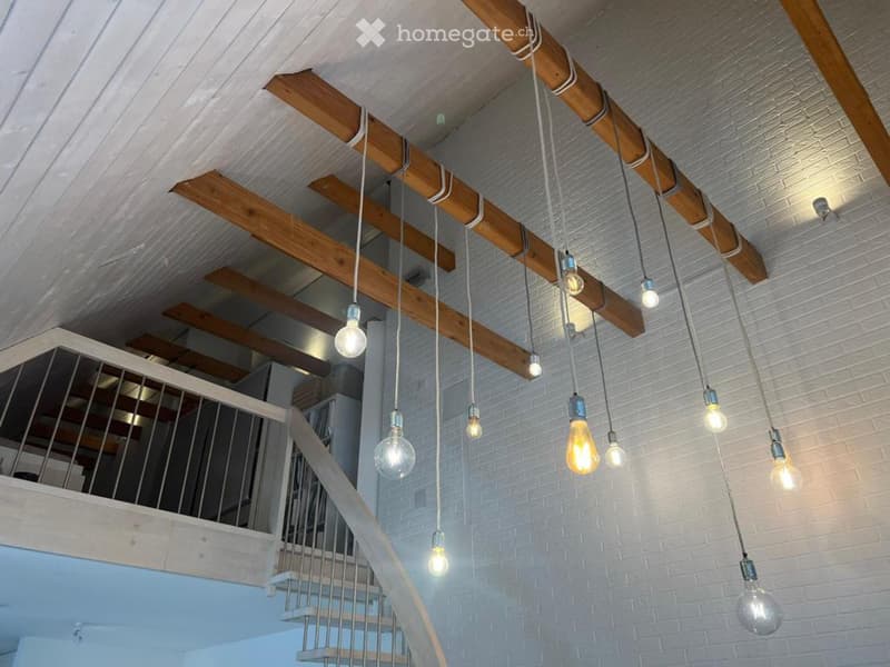 Grosse 5.5 Zimmer Maisonette-Wohnung mit Galerie & Top Lage (3)