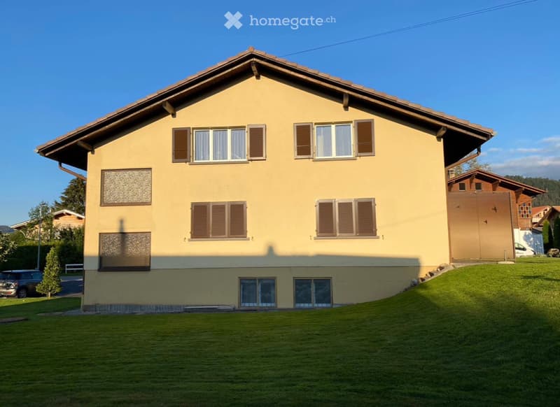 Schöne 3.5-Zimmer Wohnung in Plaffeien (2)