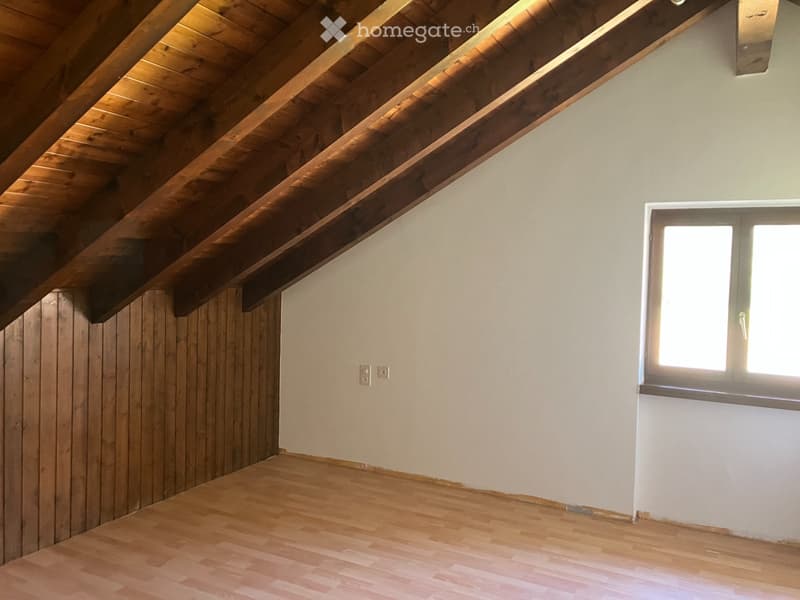 Affittasi a Personico appartamento di 3.5 locali mansardato (3)