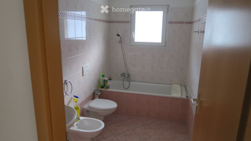 AMPIO APPARTAMENTO DI 4.5 LOCALI CON TERRAZZA A CADENAZZO (5)