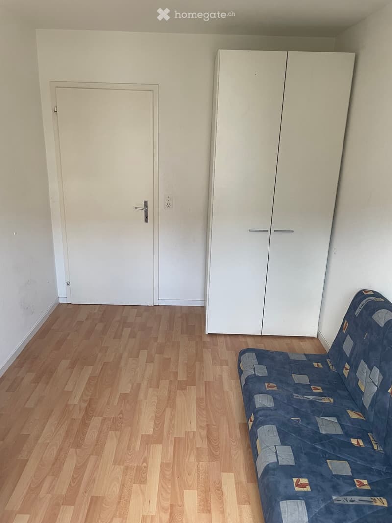 Zimmer in WG zu vermieten, befristet (2)
