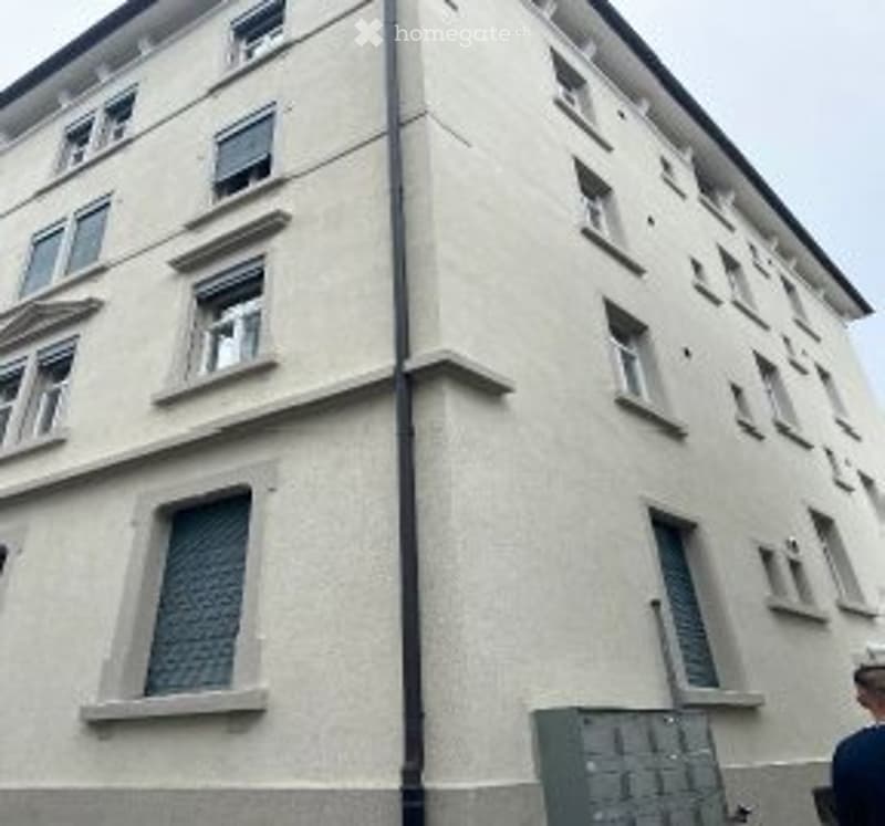 Wunderschöne 3 Zimmerwohnung 4.OG im Herzen von Rorschach (2)