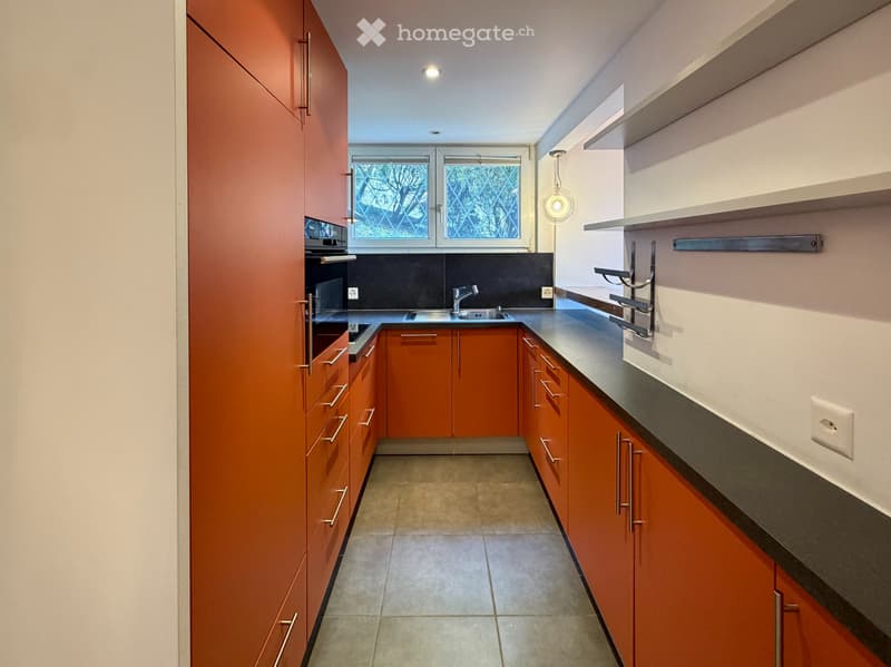 Il tuo angolo di pace: 2.5 Zimmer Wohnung zum Verkauf (4)
