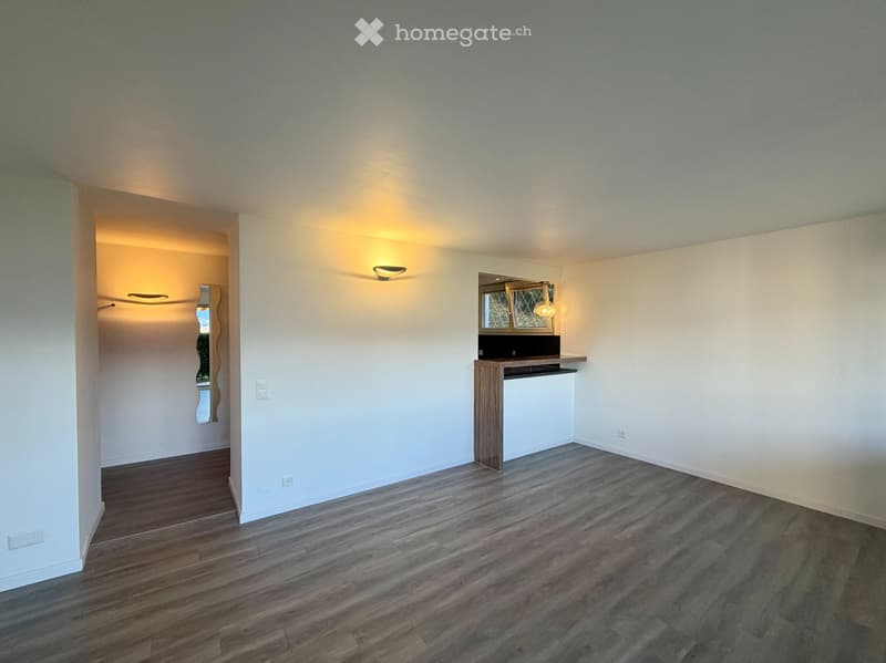 Il tuo angolo di pace: 2.5 Zimmer Wohnung zum Verkauf (3)